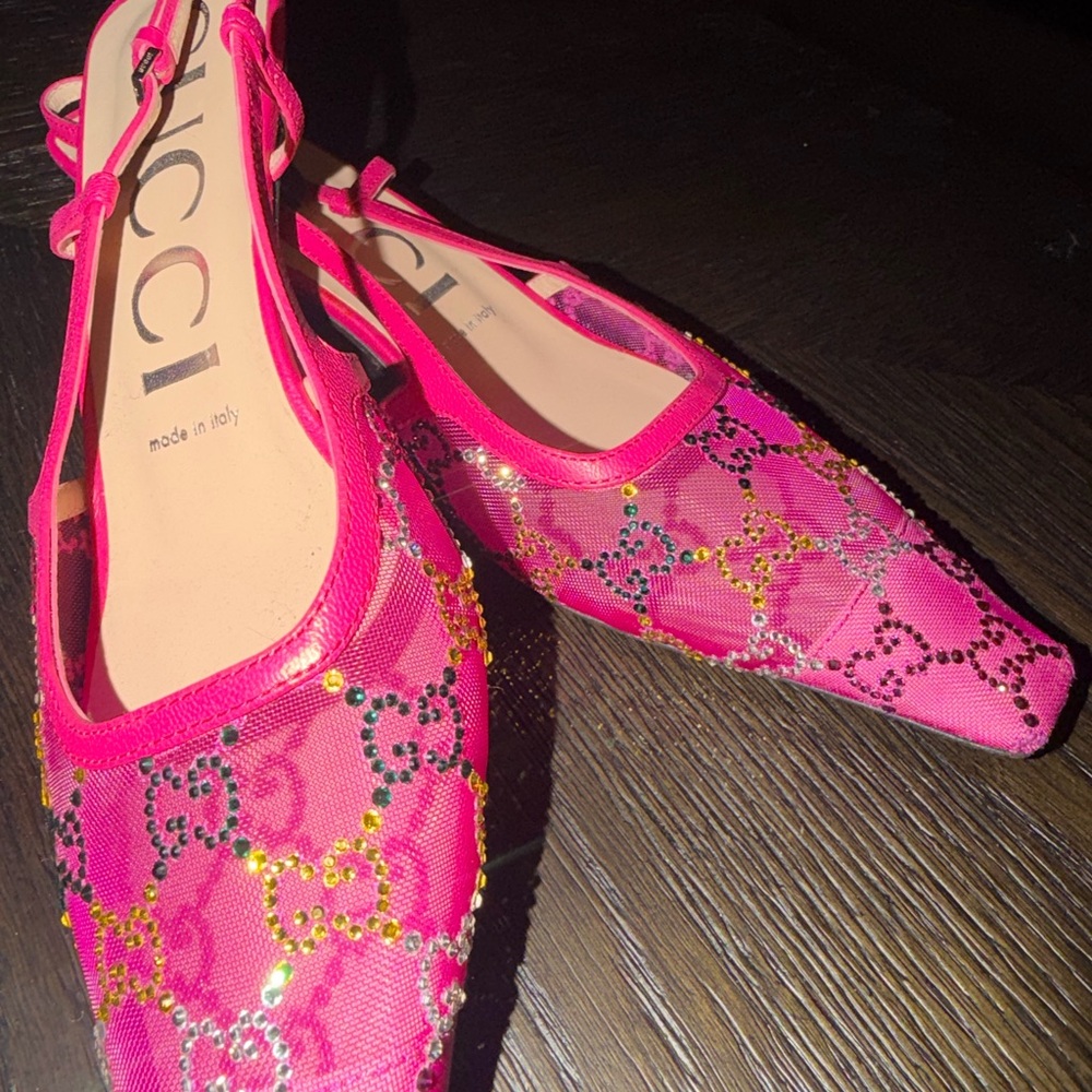 Gucci Hot Pink Sequin Embroidered Slingback Flats - Picture 4 of 7